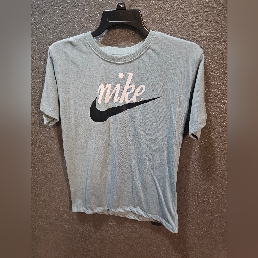 Nike Blue Short Sleeve T-Shirt
